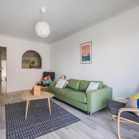 Stylish 3 Bedroom Apartment - St. Julians - 5 Mins From Balluta Bay Сент Джулианс Экстерьер фото
