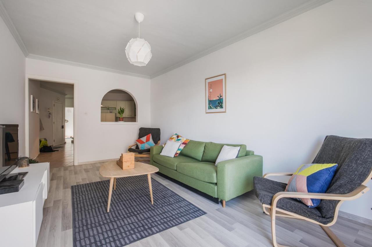 Stylish 3 Bedroom Apartment - St. Julians - 5 Mins From Balluta Bay Сент Джулианс Экстерьер фото